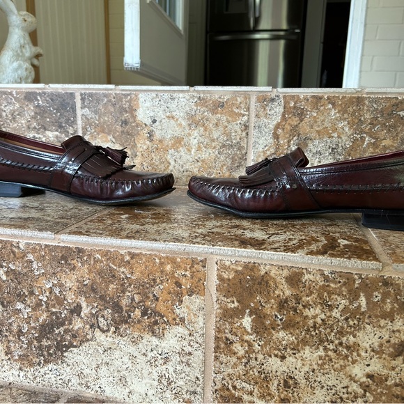 Classy, traditional and timeless men”s cordavan Floraheim shoes (10.5) - Picture 3 of 8